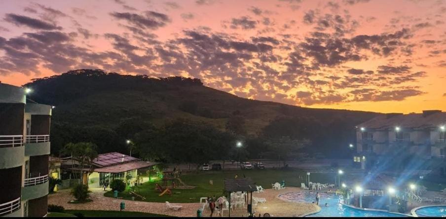 Aconchegante Flat B308 - Refugio No Aldeia Das Aguas Barra do Piraí المظهر الخارجي الصورة